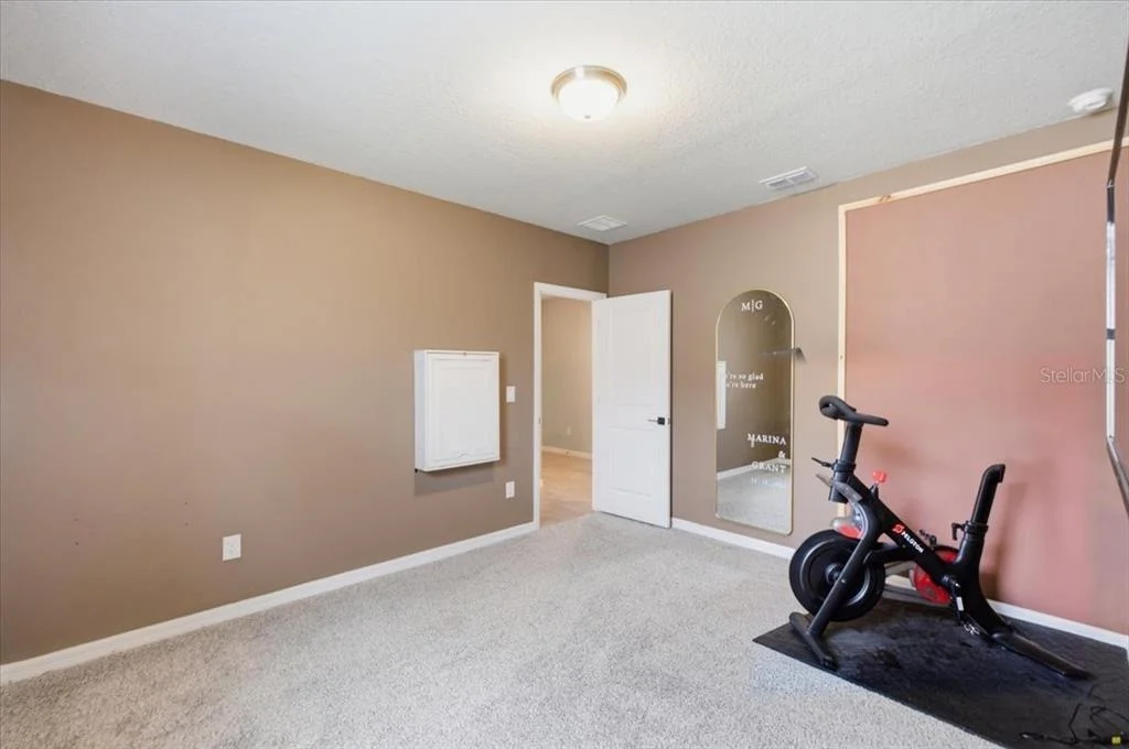 Photo of 10119 DAYBREAK GLEN