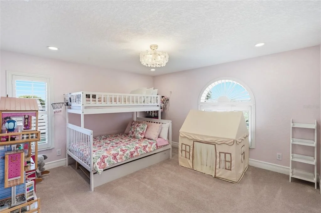 Photo of 414 CAICOS DRIVE