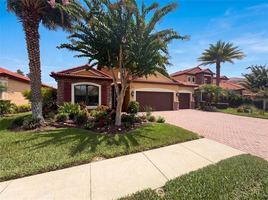 Photo of 2575 GRAND LAKESIDE DRIVE