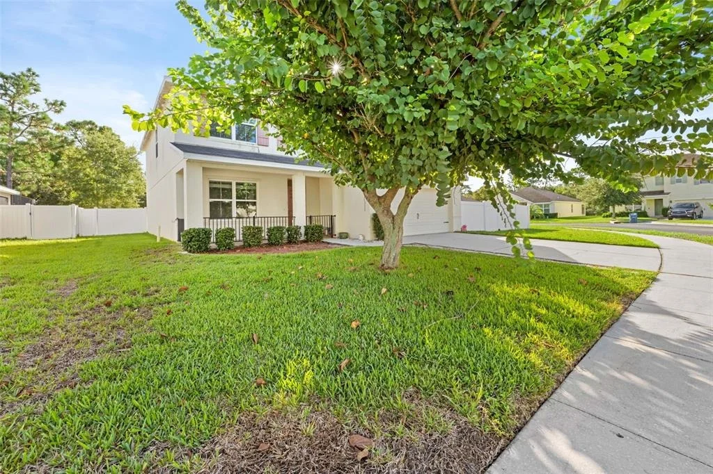 Photo of 3915 BRAMBLEWOOD LOOP
