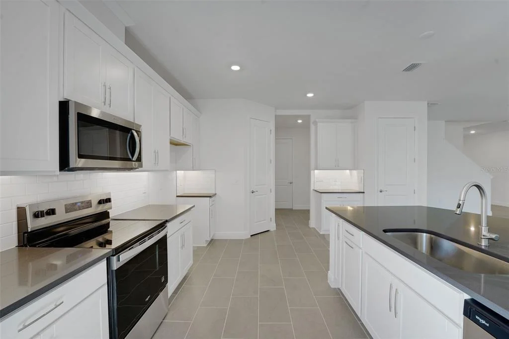 Photo of 7425 SEA MANATEE STREET