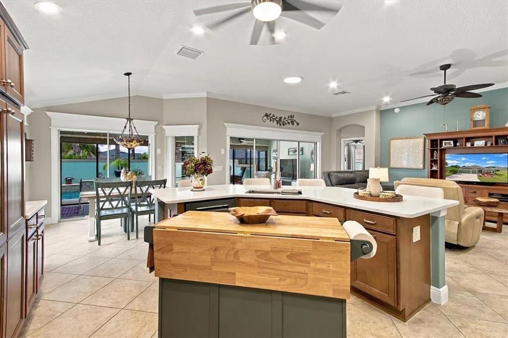 Photo of 2947 BUREAU PATH