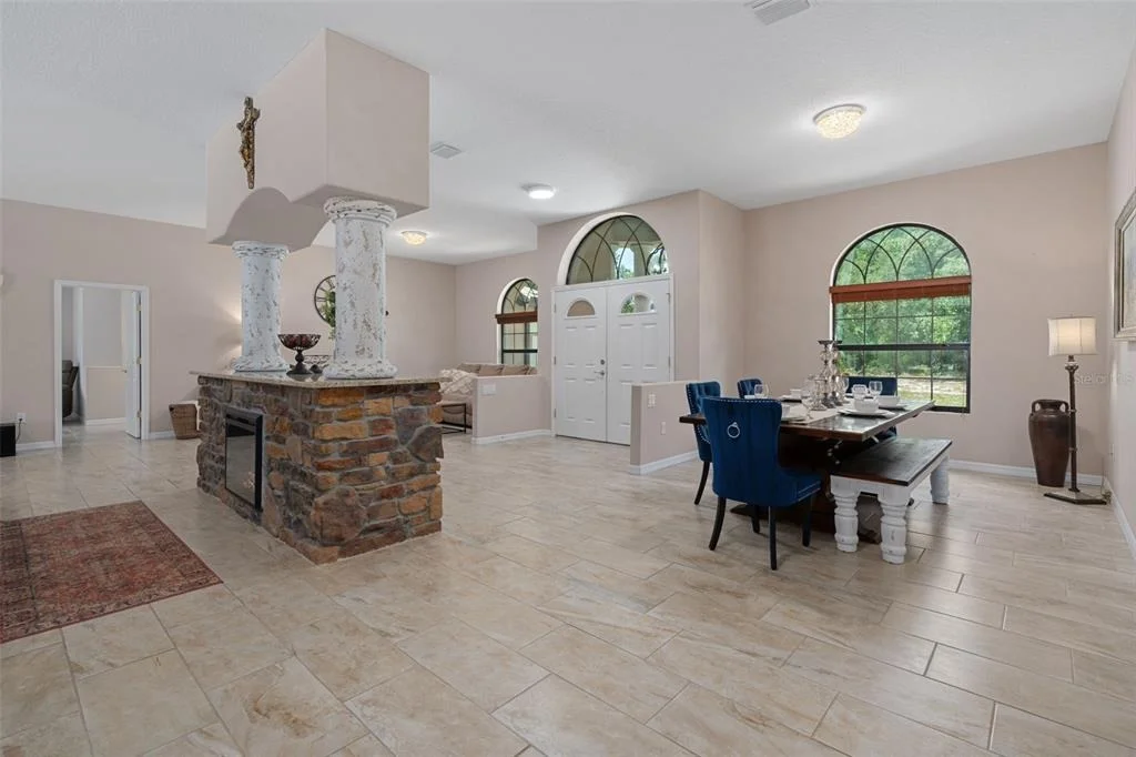 Photo of 222 SUNCOAST BOULEVARD