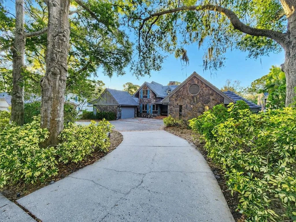 Photo of 3522 SHORELINE CIRCLE