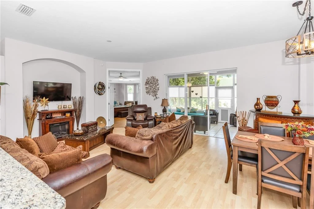 Photo of 414 FAIRLANE DRIVE