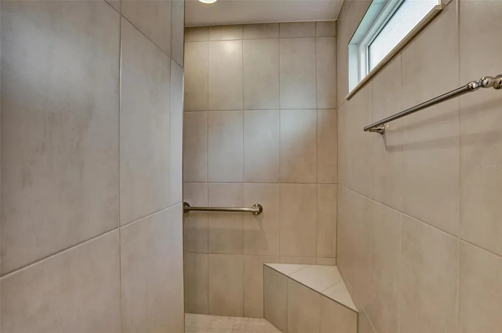 Photo of 1173 LONGENECKER LOOP