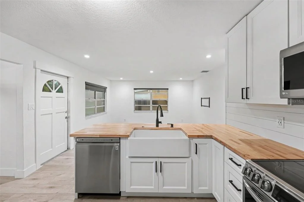 Photo of 131 EMERALD LANE