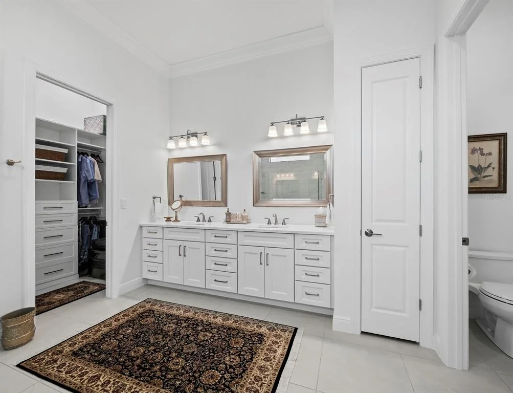 Photo of 8989 ARTISAN WAY
