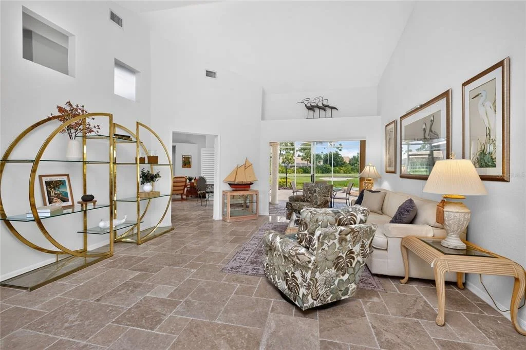 Photo of 6011 KEY LARGO CIRCLE