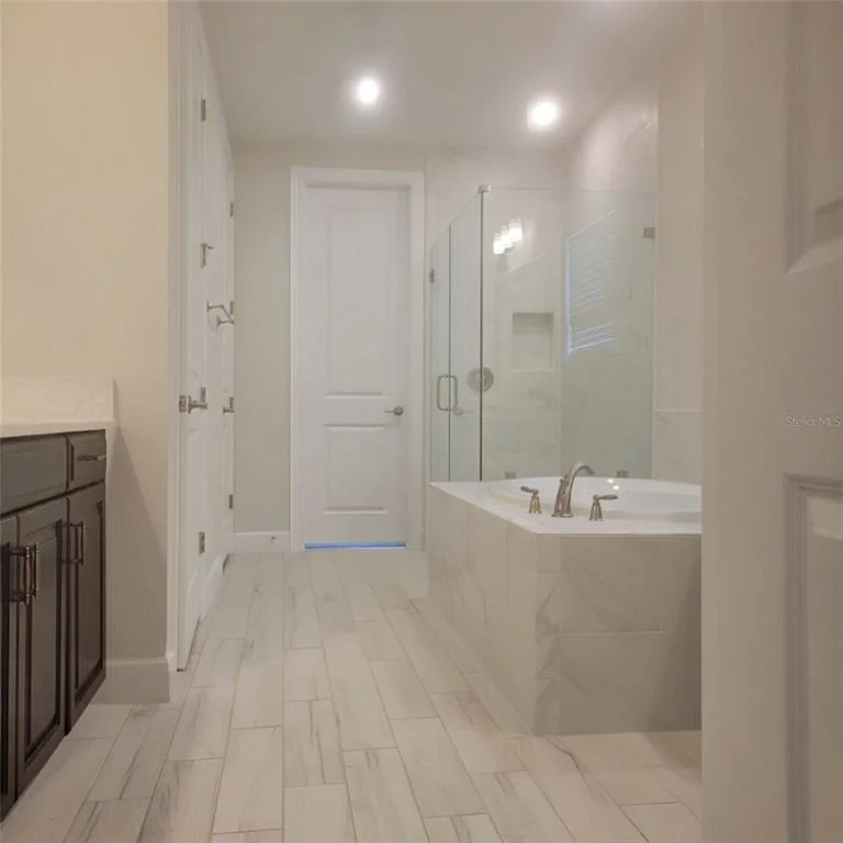 Photo of 2665 MEANDER COVE