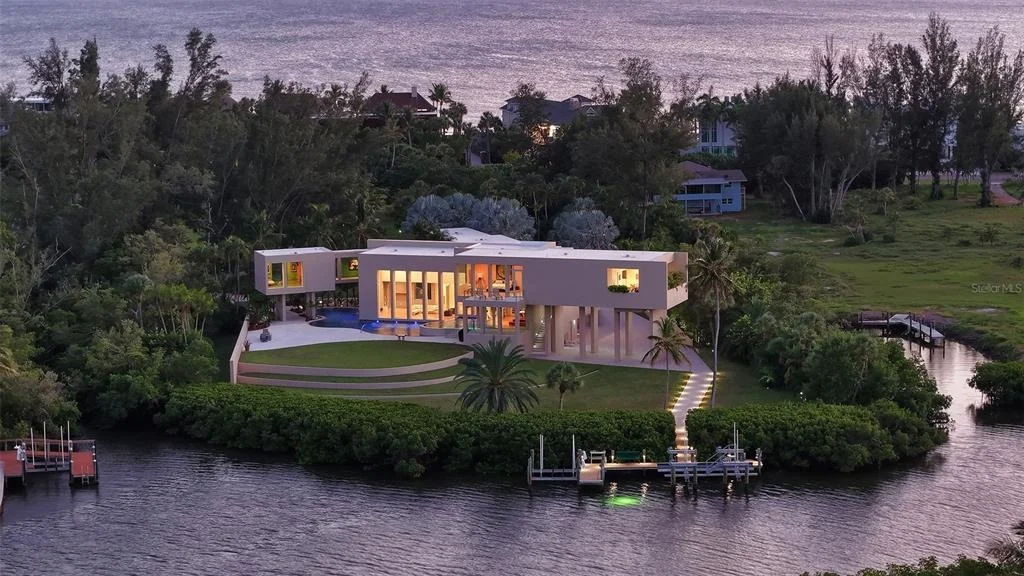Photo of 6610 GULF OF MEXICO DRIVE