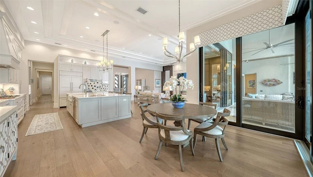 Photo of 8339 LUCERNE LOOP