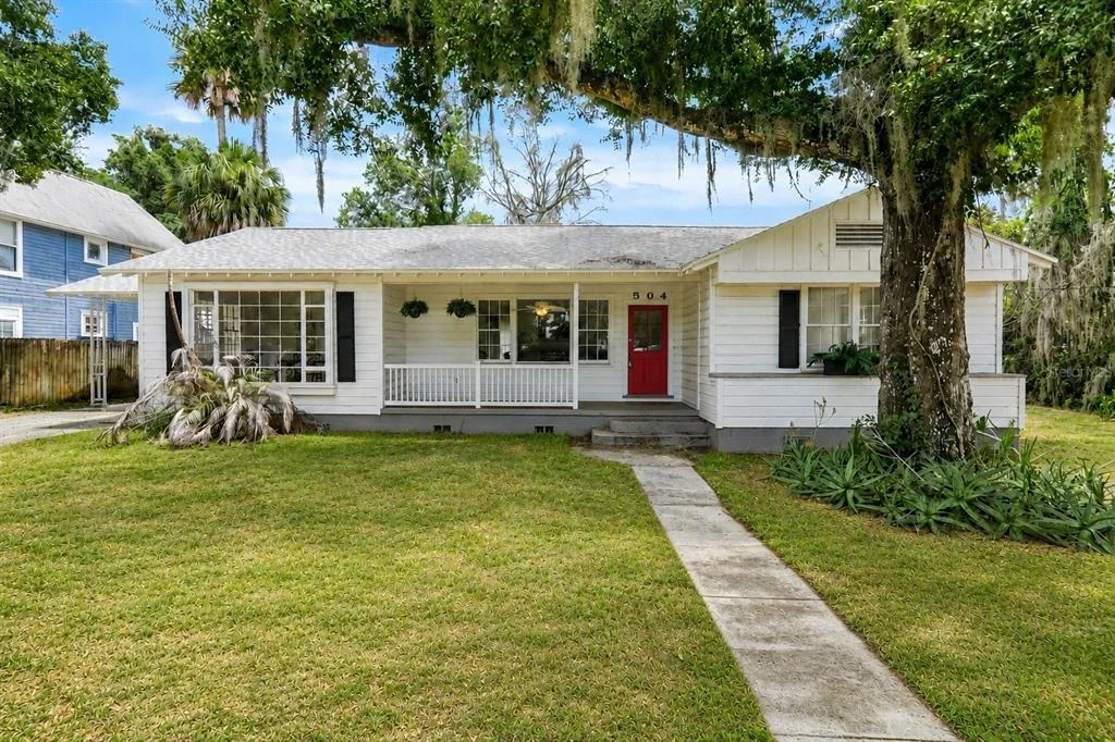 Photo of 504 E CITRUS AVE