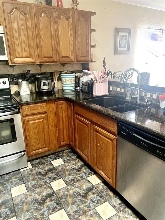 Photo of 12 SAINT KITTS CIRCLE