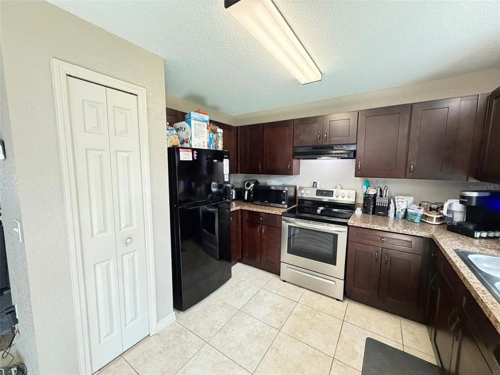 Photo of 3737 SW 150TH LOOP