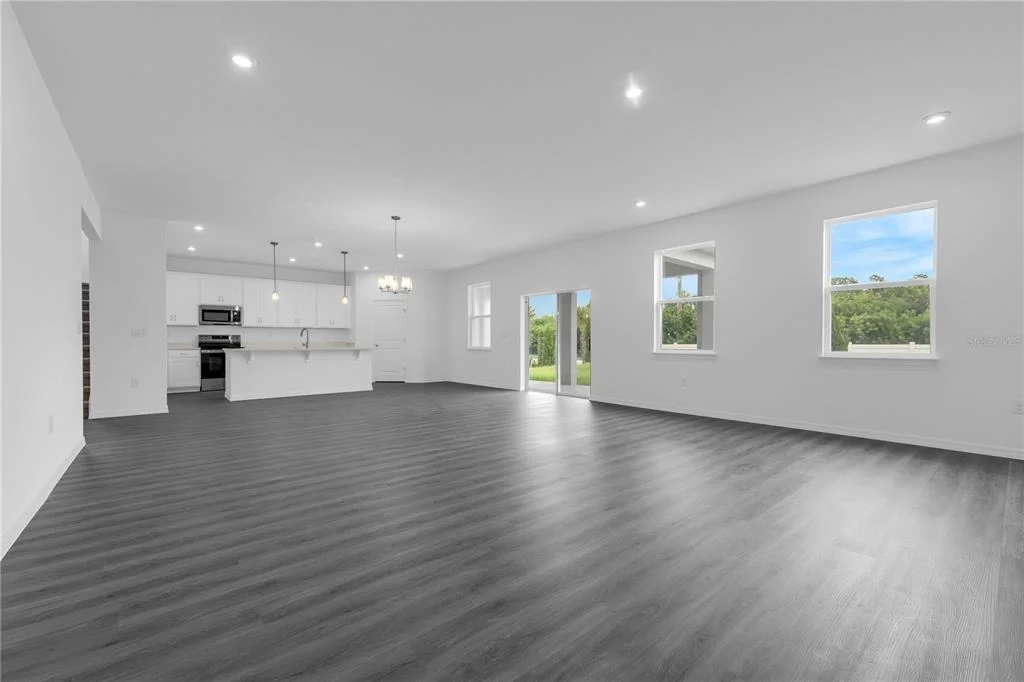 Photo of 1812 HORSETAIL DRIVE