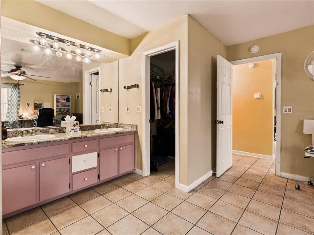 Photo of 13718 SW 40TH CIRCLE