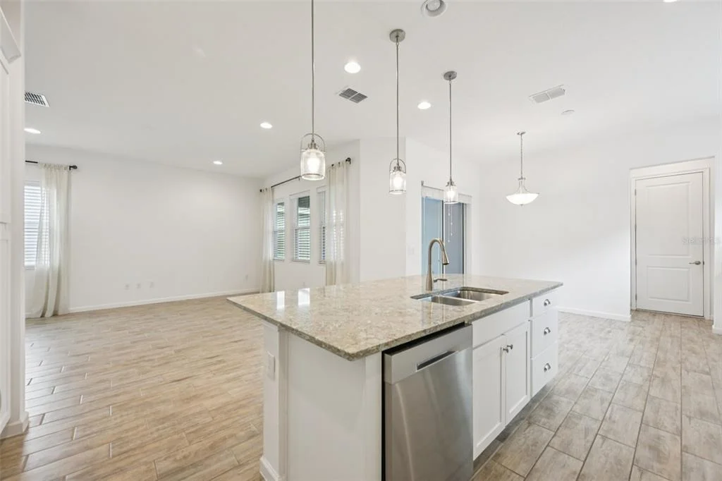 Photo of 806 WINTERSIDE DRIVE