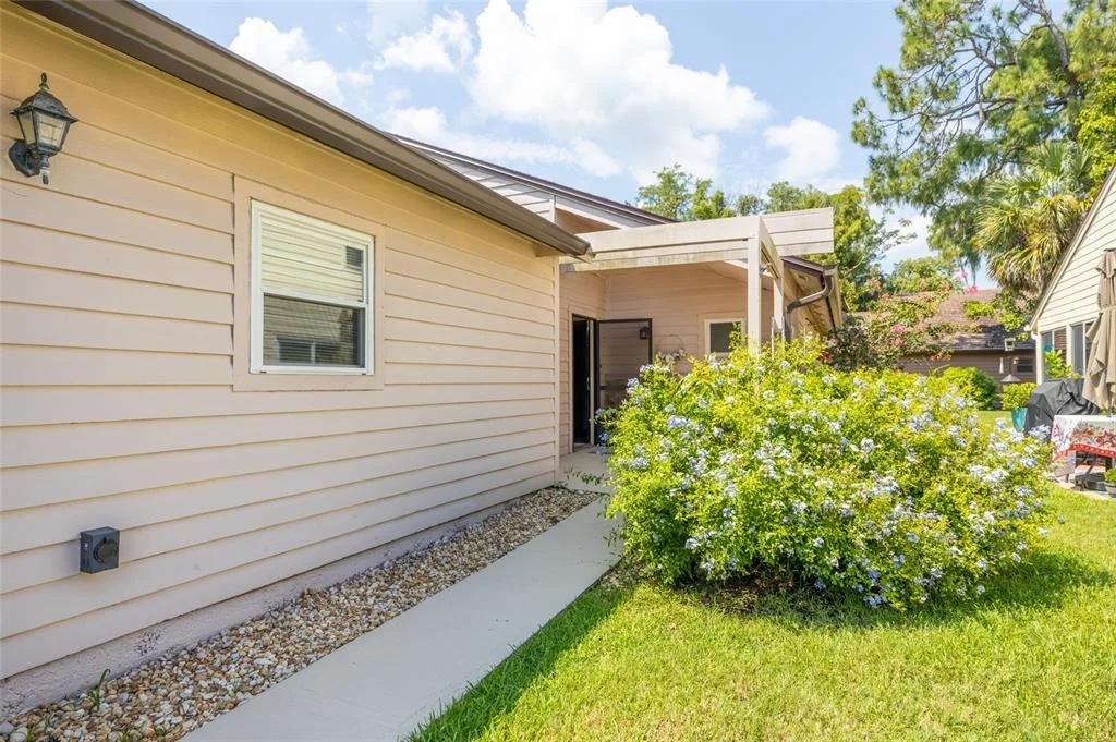 Photo of 120 GULL CIRCLE N