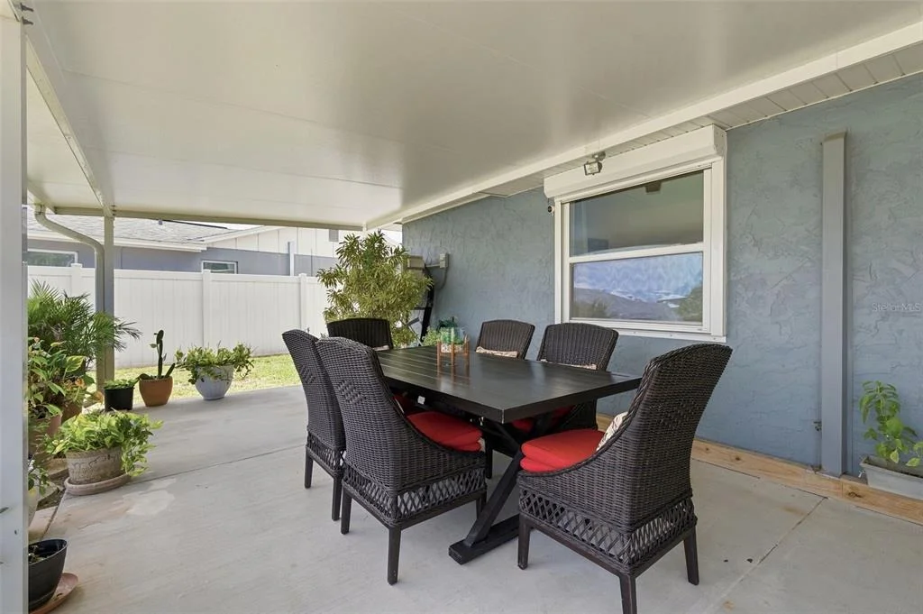 Photo of 485 FLAMINGO DRIVE