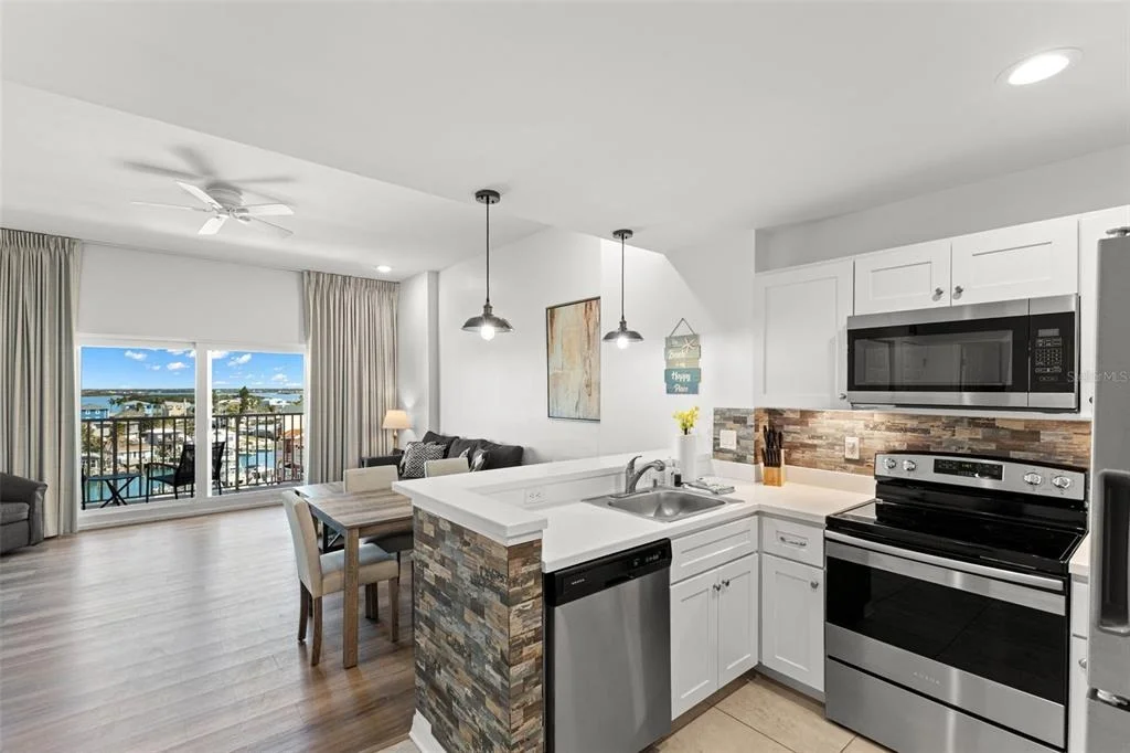 Photo of Unit 1605 at 13101 GULF BOULEVARD