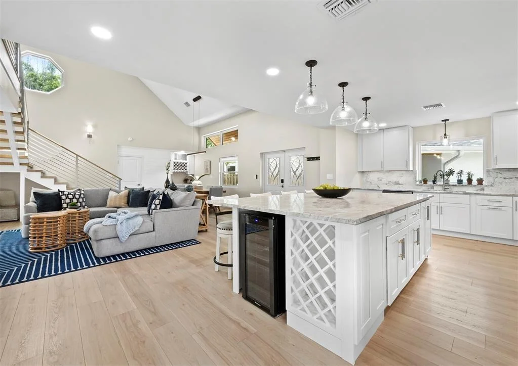 Photo of 430 ISLAND CIRCLE