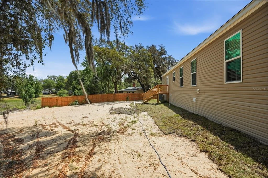 Photo of 9533 ROUND LAKE DRIVE
