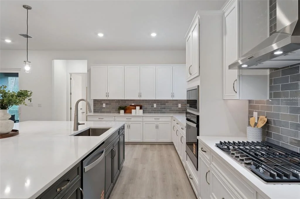 Photo of 14371 CREST PALM AVENUE