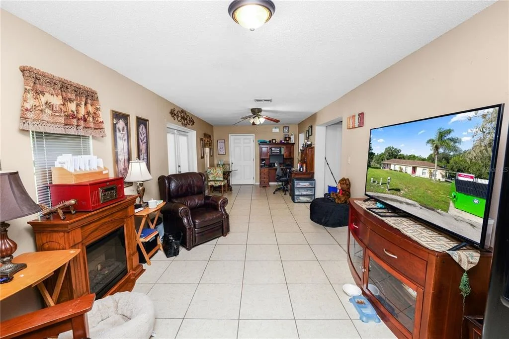 Photo of 1127 PINECREST DRIVE