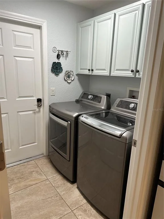 Photo of 417 ANDERSON DRIVE