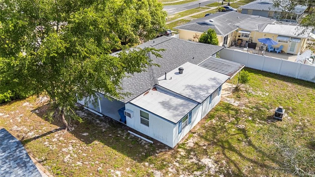Photo of 6816 TREEHAVEN DRIVE