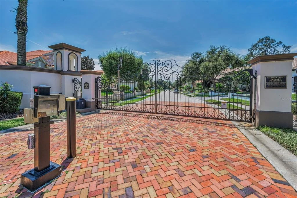 Photo of 10517 BARACOA COURT