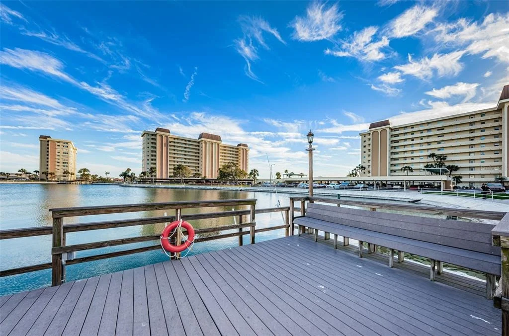 Photo of Unit 604 at 4725 COVE CIRCLE