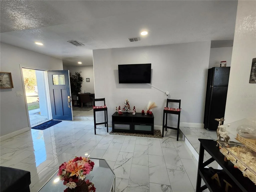 Photo of 10805 DESOTO ROAD