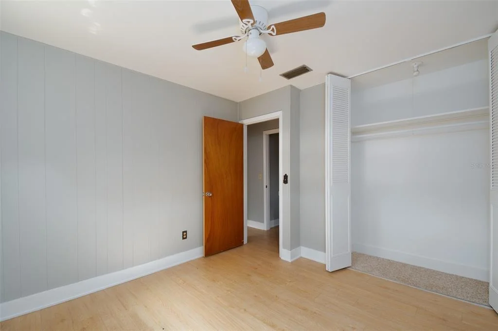 Photo of 703 NE 6TH PLACE