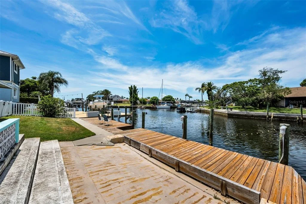 Photo of 4825 SHELL STREAM BOULEVARD