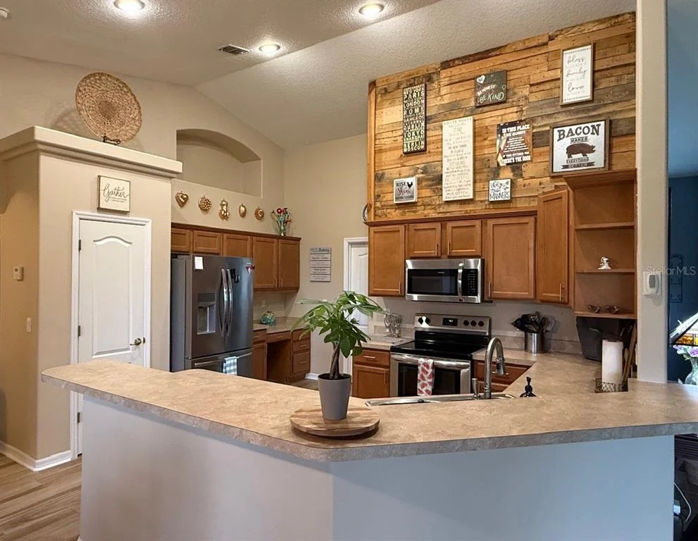 Photo of 12734 COLONNADE CIRCLE