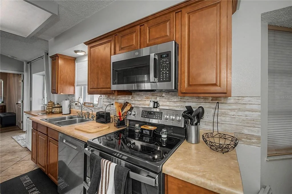 Photo of 1510 NANTUCKET ROAD