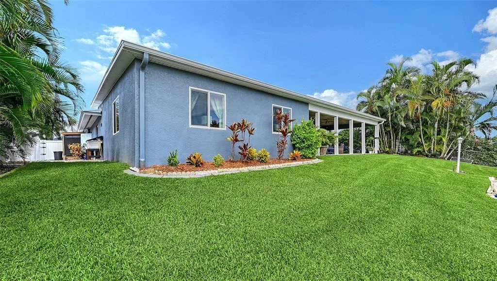 Photo of 4919 CORAL BOULEVARD