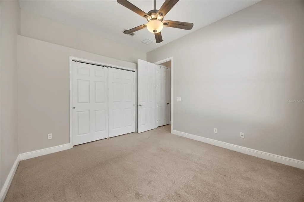 Photo of 6190 HEDGESPARROWS LANE