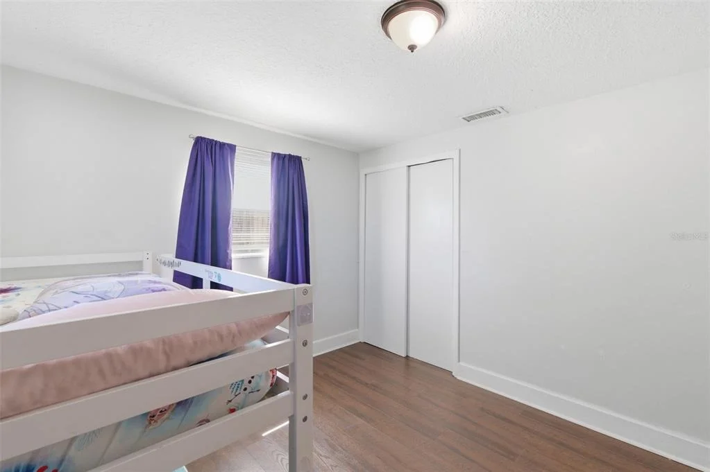 Photo of 4327 BEACON SQUARE DRIVE