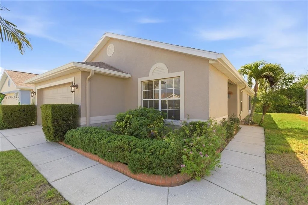Photo of 2211 PLEASANT HILL LANE