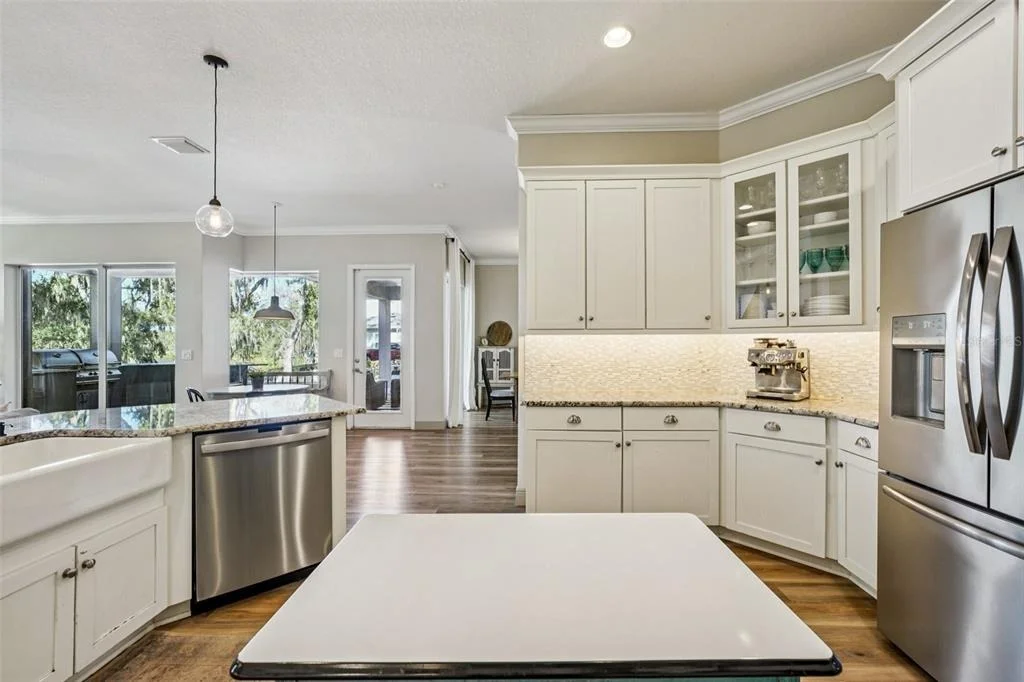 Photo of 11325 HIDDEN VALLEY LANE