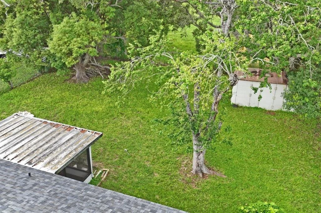 Photo of 15915 VILLA DRIVE