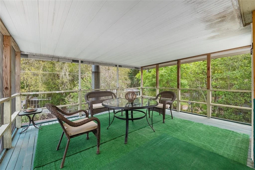 Photo of 505 NW 37TH PLACE