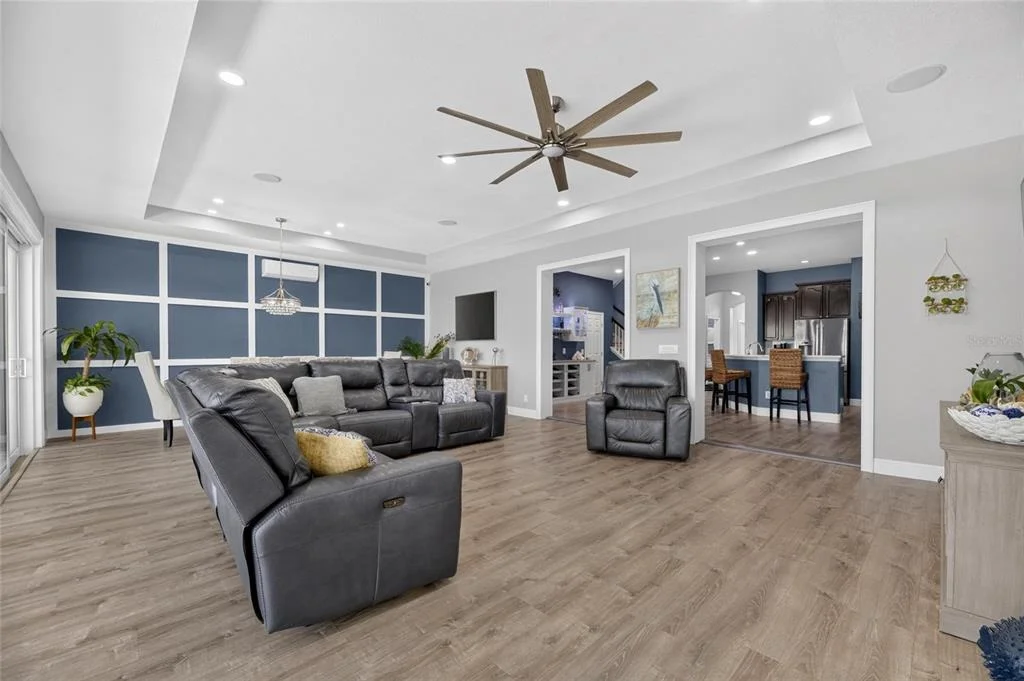 Photo of 5216 POINT HARBOR LANE
