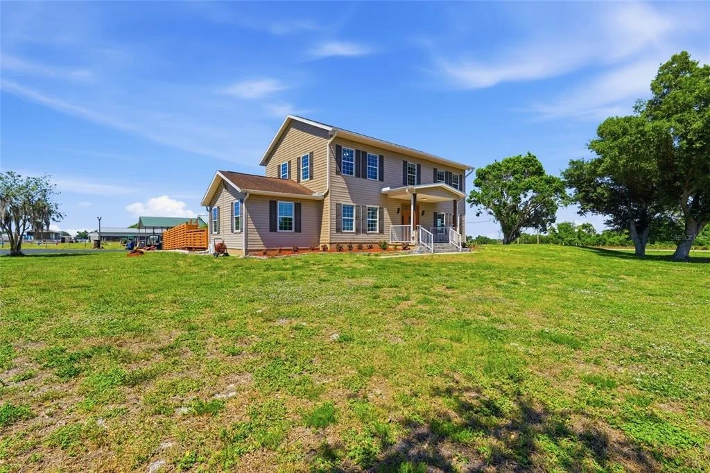 Photo of 15470 STATE ROAD 62