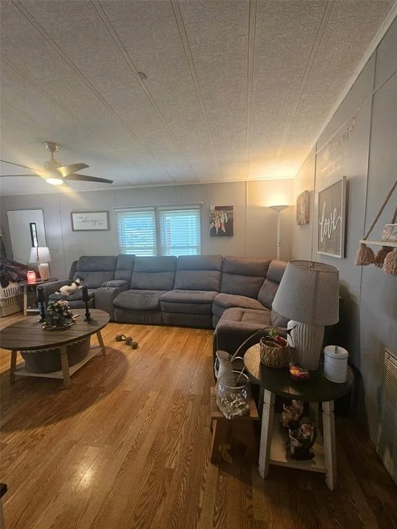 Photo of 475 PAPAYA CIRCLE