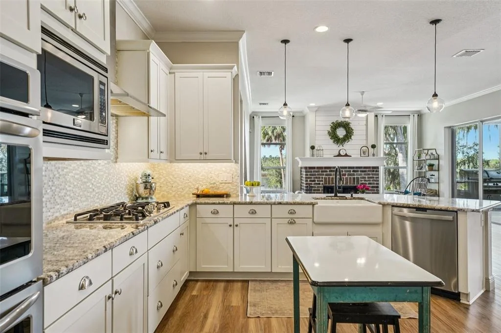 Photo of 11325 HIDDEN VALLEY LANE