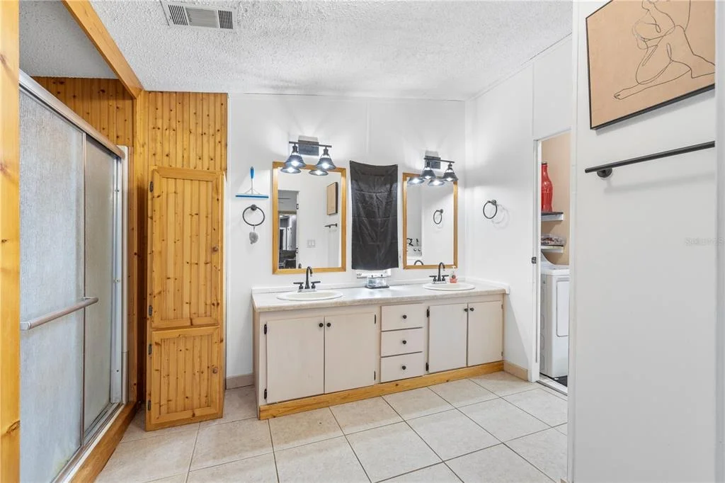 Photo of 4332 UPPER MEADOW ROAD